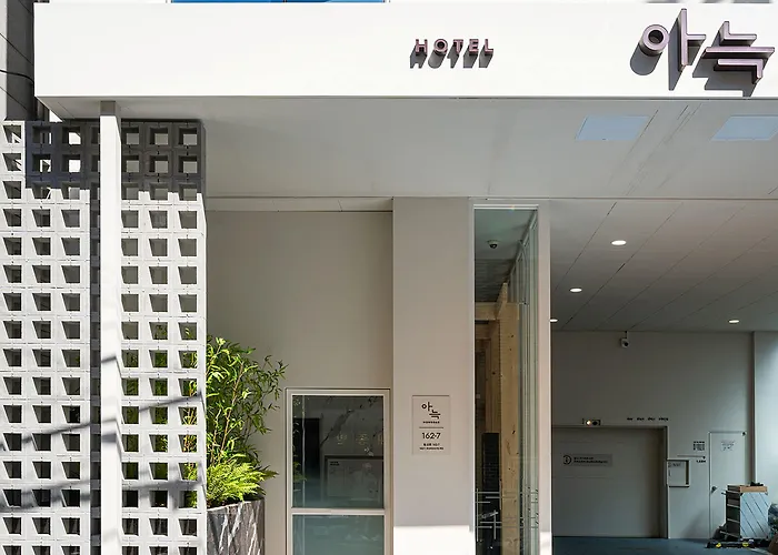 Hotel Anook Hongdae Seoul