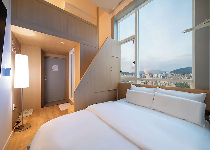 Anook Hongdae Hotel *